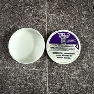 Velo 3 Wild Berry Upside Down Factory Misprint Error 1/1 Empty Purple Zyn Can